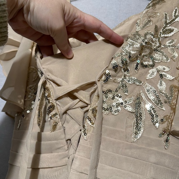 Champagne Sequin A-Line Gown - size 6 - Picture 6 of 9